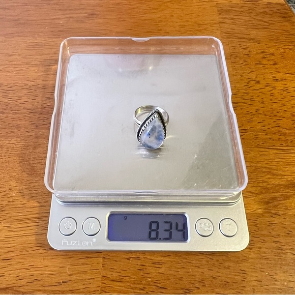 925 Sterling Silver Moonstone Teardrop Ring Size 8 Boho - Picture 11 of 11